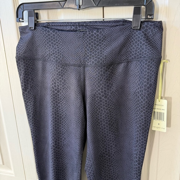 Tangerine Black Modern Snake Print Cropped Leggings Womens Size Medium - Picture 3 of 8